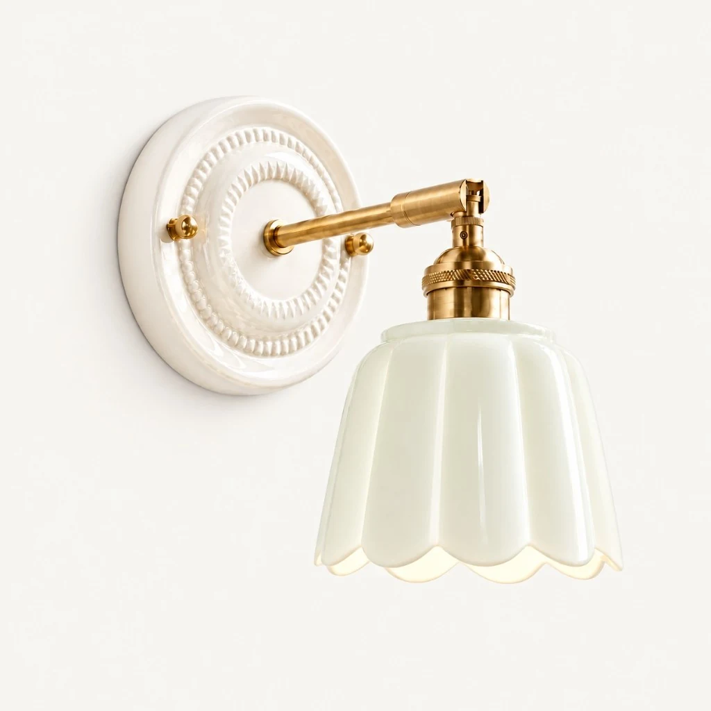 Sidney Vintage Flower Ceramic Wall Sconce — Light Green